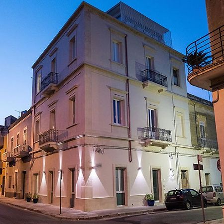 B&B Il Palazzotto Luxury Suites Lecce Exterior photo